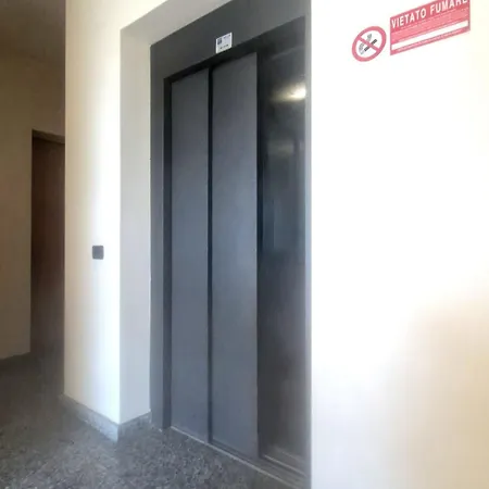 Modern Flat 1 Near The Swiss Border In Viggi Viggiù